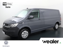 Volkswagen Transporter - 2.0 TDI L2H1 28 | 150 PK | Trekhaak | Verzwaarde vering achter | Achteruitrijcamera |