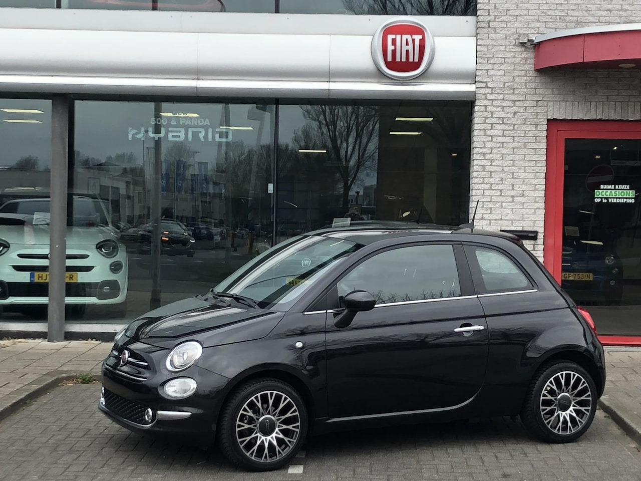 Fiat 500 - 1.0 Hybrid Dolcevita NAVI|CLIMATE|APPLE/ANDROID|16"|PDC - AutoWereld.nl