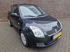 Suzuki Swift - 1.3 Comfort trekhaak airco APK 06-26 radio aux