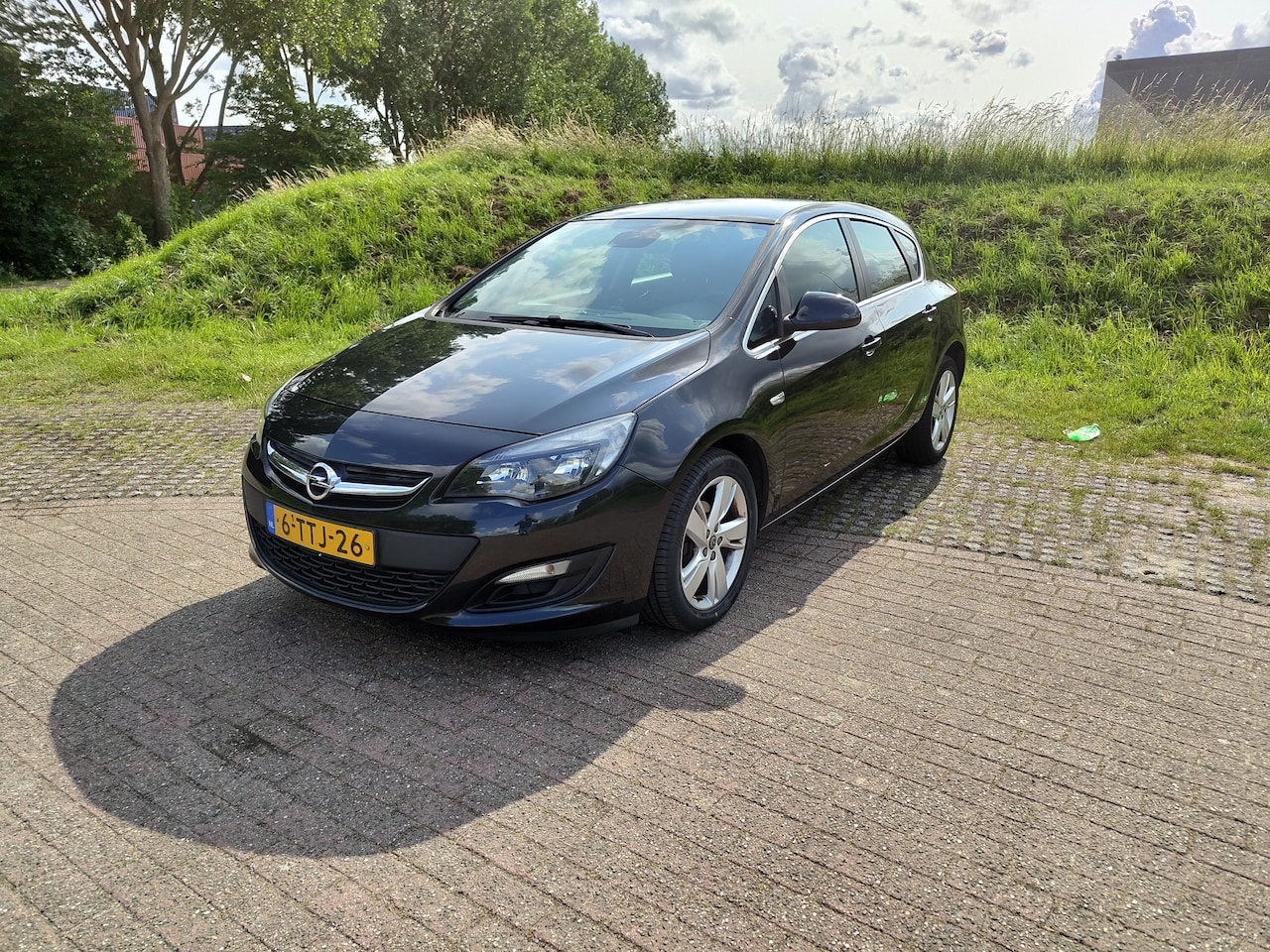 Opel Astra - 1.4 Turbo Berlin - AutoWereld.nl
