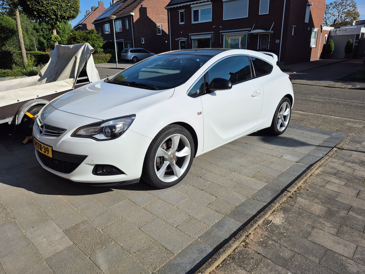 Opel Astra GTC - 1.4 Turbo Sport - AutoWereld.nl