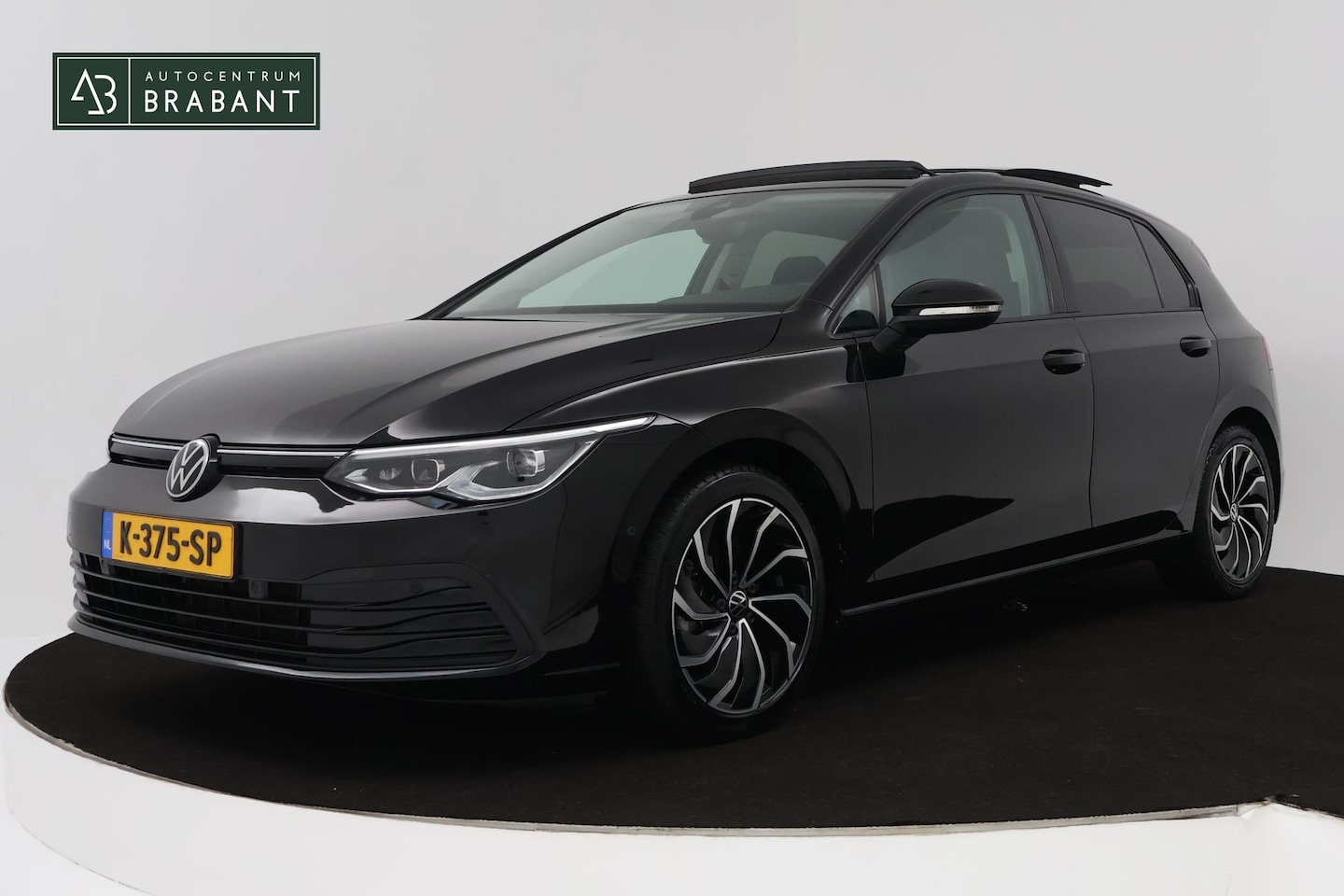 Volkswagen Golf - 1.0 eTSI Life Business Automaat (PANORAMADAK, CAMERA, STOEL-/STUURVERWARMING, 1e EIGENAAR, - AutoWereld.nl