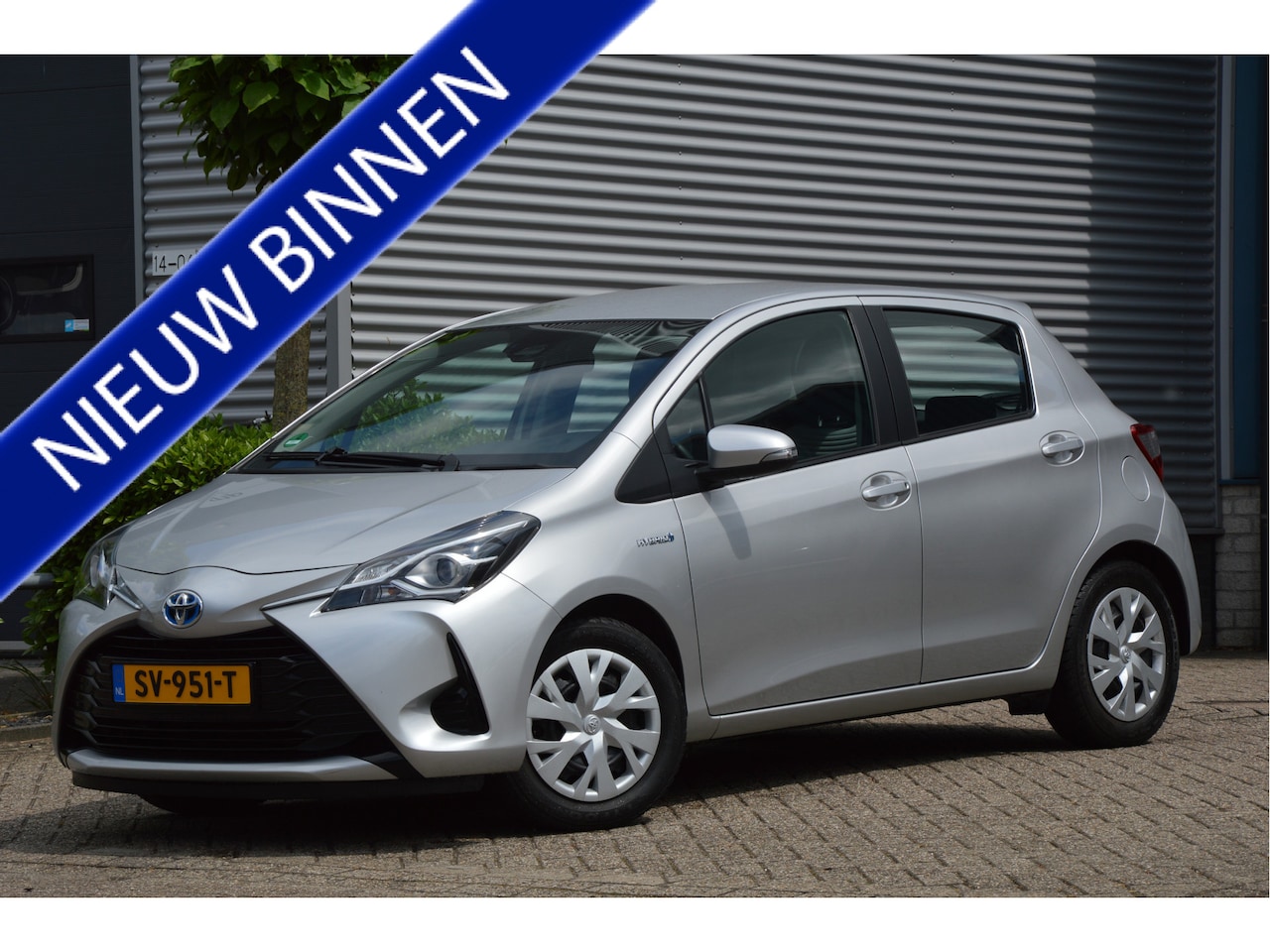 Toyota Yaris - 1.5 Hybrid Energy AUTOMAAT | NAVI | CAMERA | CLIMA | CRUISE | ENZ - AutoWereld.nl