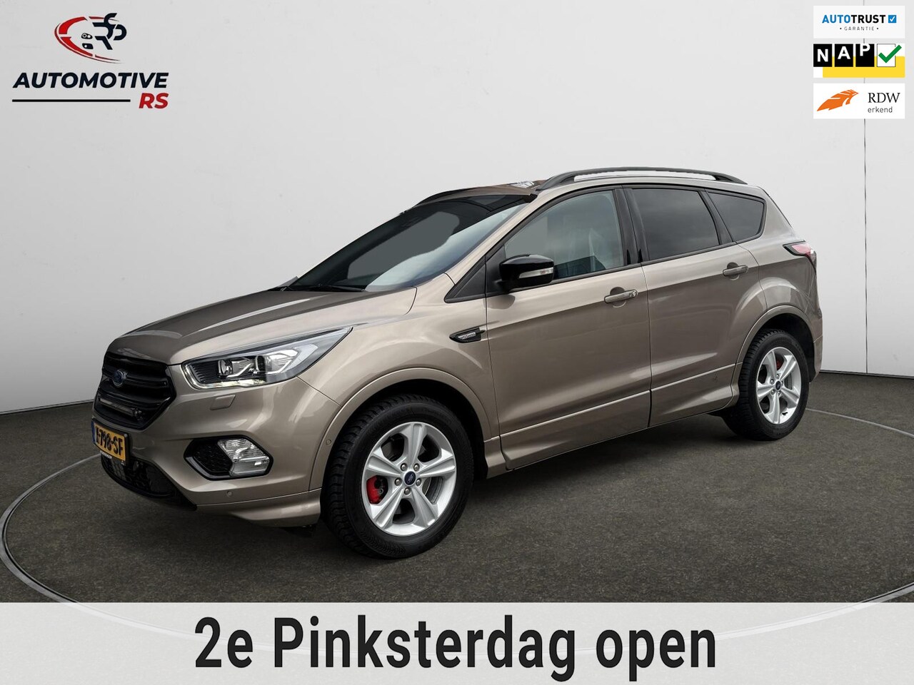 Ford Kuga - 1.5 ST-Line 4x4 Aut. | Leder | ACC | Camera | Elek. Achterklep | Trekhaak - AutoWereld.nl