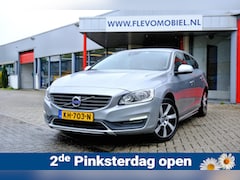 Volvo V60 - 2.4 D5 Twin Engine Lease Edition Aut. Navi|Clima|LMV|Clima