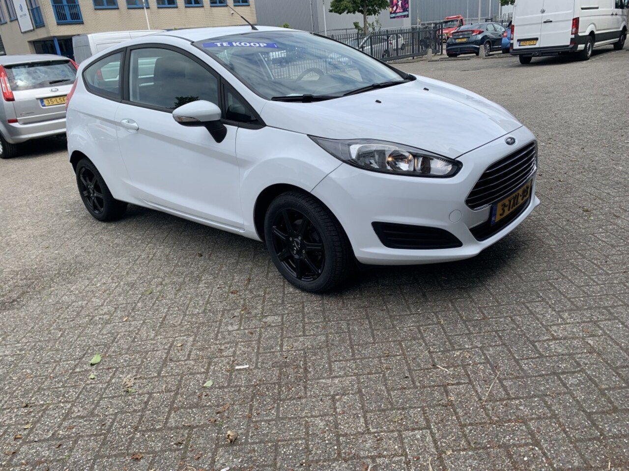 Ford Fiesta - 1.0 Style 1.0 Style - AutoWereld.nl