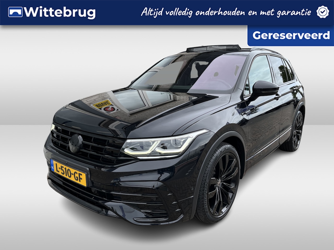 Volkswagen Tiguan - 1.5 TSI R-Line / AUTOMAAT/ 245PK PANO/ 2X R-LINE/ HARMAN KARDON/ 360 CAMERA/ PARK. SENSORE - AutoWereld.nl