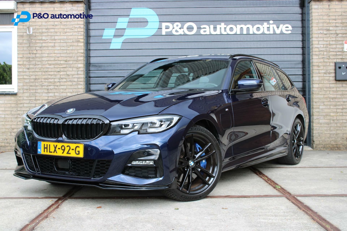 BMW 3-serie Touring - 330e xDrive M Sport Performance - AutoWereld.nl