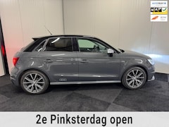Audi A1 Sportback - 1.0 TFSI 95PK 2018 S Line Two-Tone LED/XENON/17"/PDC/CRUISE/GARANTIE