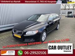 Volvo V70 - 1.6 T4 Limited Edition AUTOMAAT, Leer, Navi, Schuif/kanteldak, Clima, Stoelvw, CC, PDC v/a