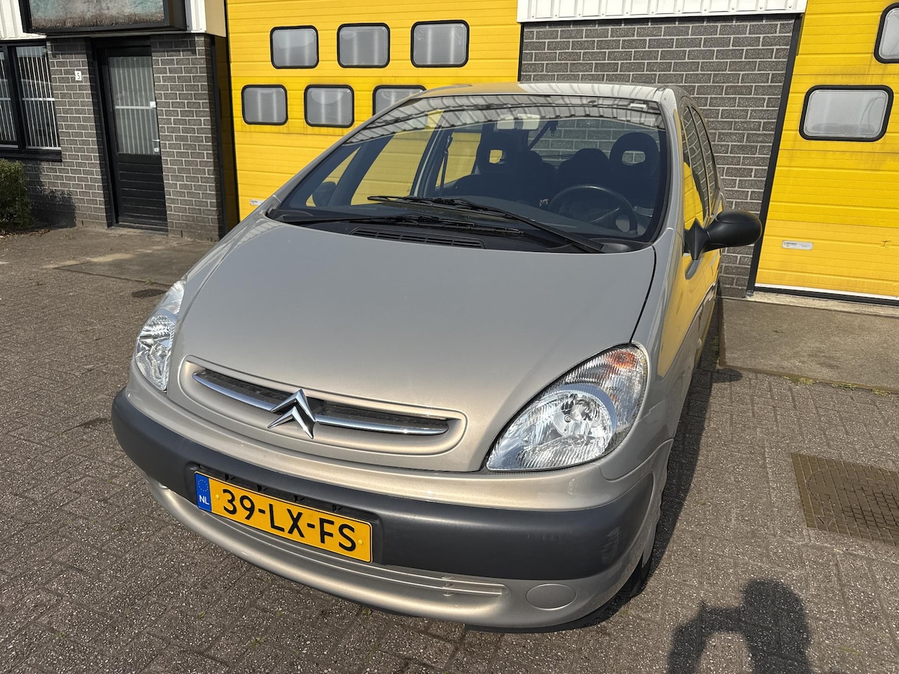 Citroën Xsara Picasso - 2.0i-16V Différence |Automaat|Nieuwe APK|Airco - AutoWereld.nl