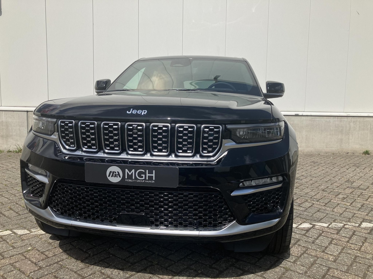 Jeep Grand Cherokee - 2.0 Summit Reserve 4xe 0KM I Direct Leverbaar I Full Option - AutoWereld.nl