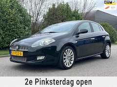 Fiat Bravo - 1.4 MultiAir Business 1e Eigenaar*Navigatie*Distributie VV*Cruise*Clima*NAP*LM velgen*Park