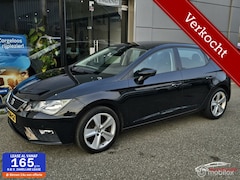 Seat Leon - 1.6 TDI Style Business Intense DSG/Carplay/PDC