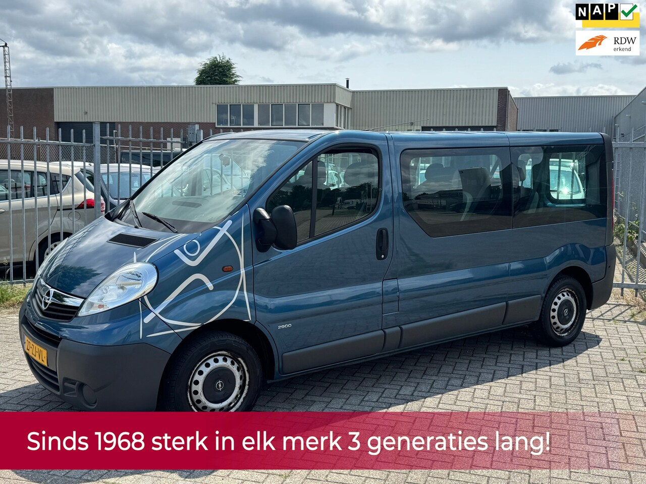 Opel Vivaro Combi - 2.0 CDTI L2H1 9 PERSOONS! 1e eigenaar l KMST NAP NL BUS! Airco l TREKHAAK l Elek pakket l - AutoWereld.nl