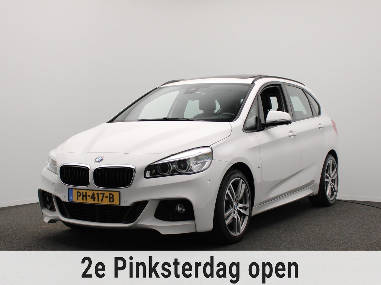 BMW 2-serie Active Tourer - 218i High Executive M-Sport Pano/dak Trekhaak Head/up Origineel NL - AutoWereld.nl