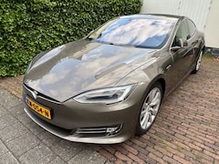 Tesla Model S - 90D Base