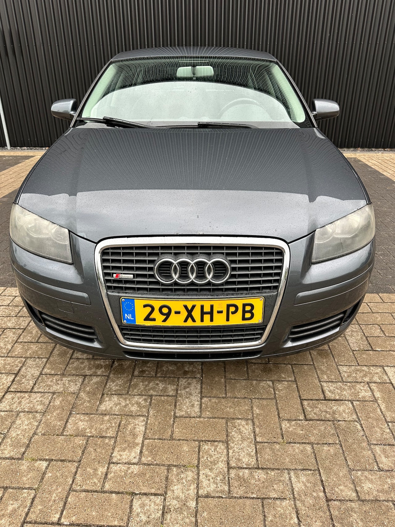 Audi A3 Sportback - 1.8 TFSI Attraction - AutoWereld.nl