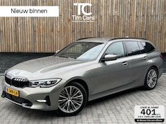 BMW 3-serie Touring - 330e Automaat | Leer | Adaptieve cruise control | DAB radio | Getint glas | LED verlichtin