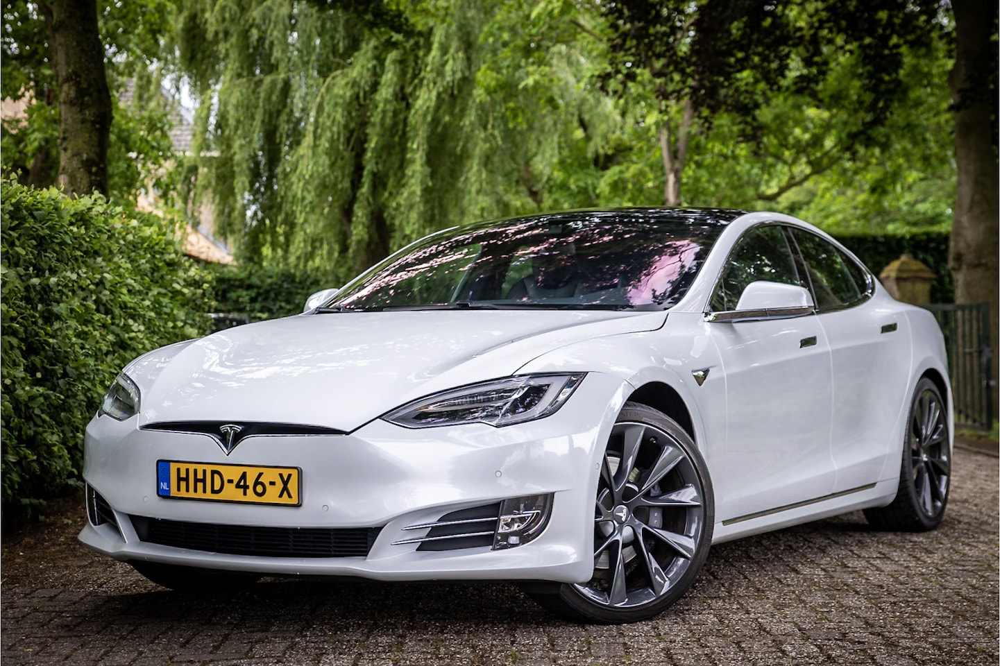 Tesla Model S - Long Range Raven 21" 624 KM WLTP - AutoWereld.nl