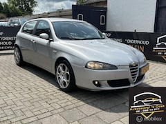 Alfa Romeo 147 - 1.6 T.Spark Veloce Distinctive airco, nw apk