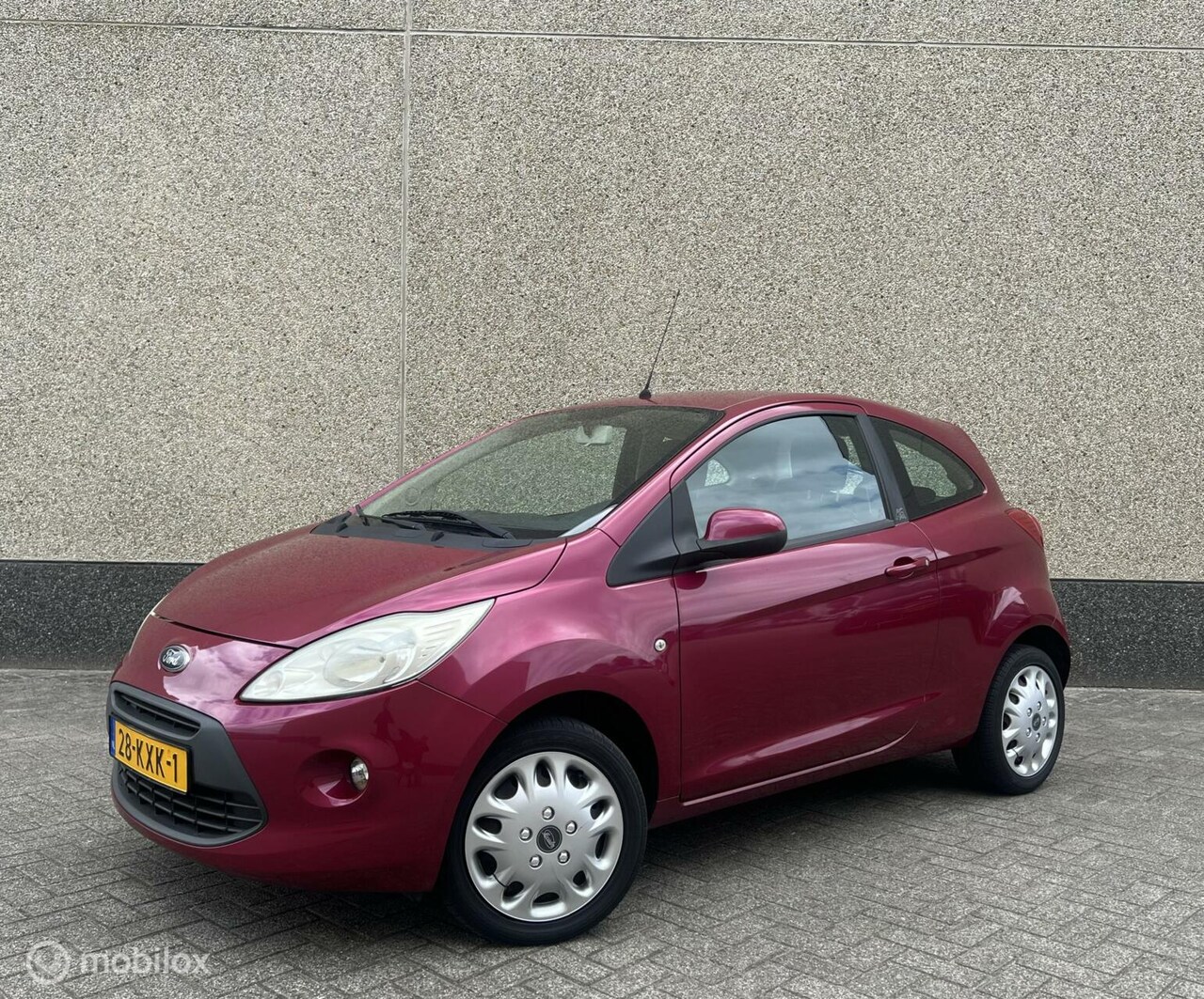 Ford Ka - 1.2 Titanium X Airco El Ramen Nederlandse Auto - AutoWereld.nl