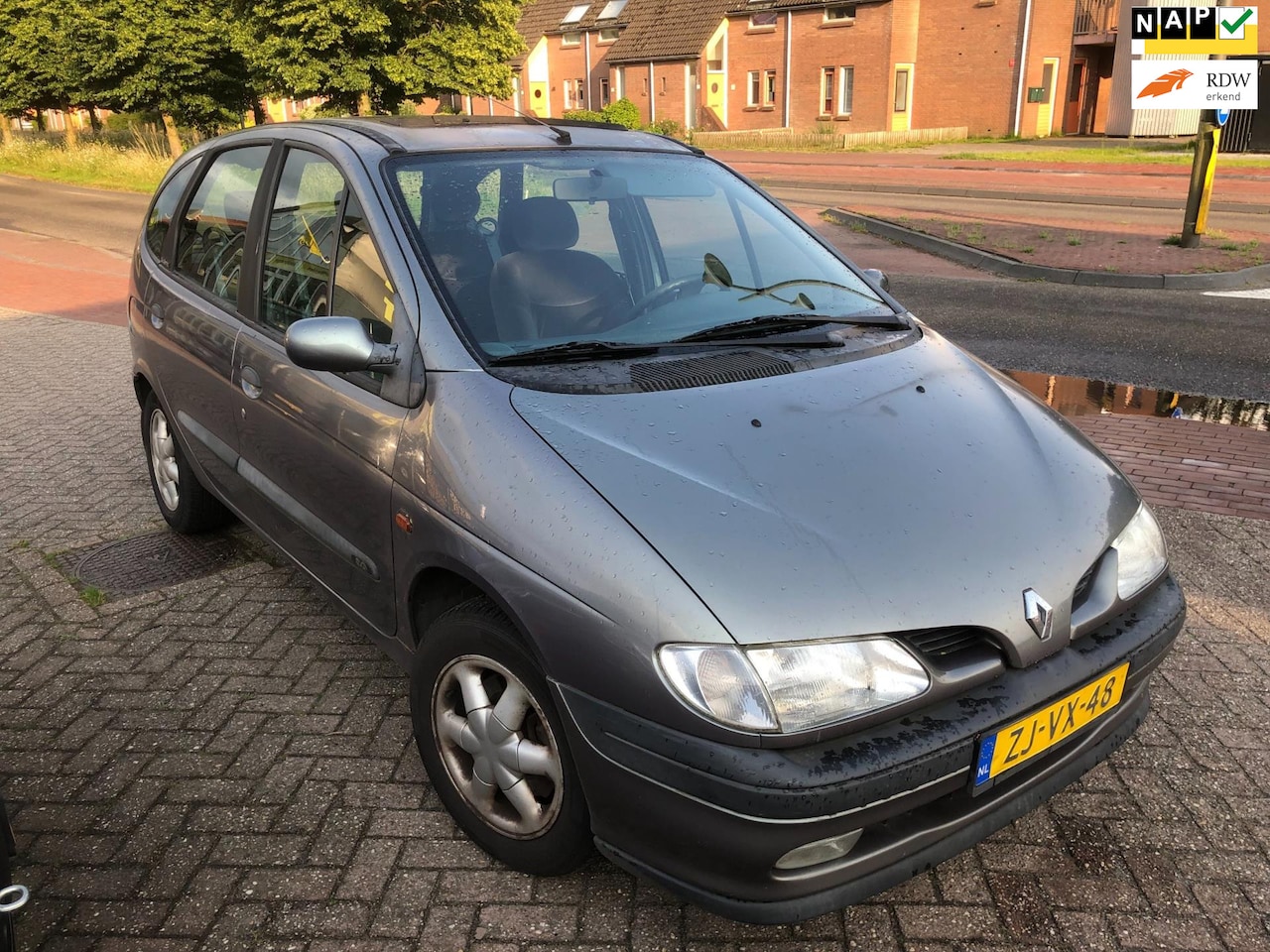 Renault Mégane Scénic - 2.0 RT /TREKHAAK /APK - AutoWereld.nl