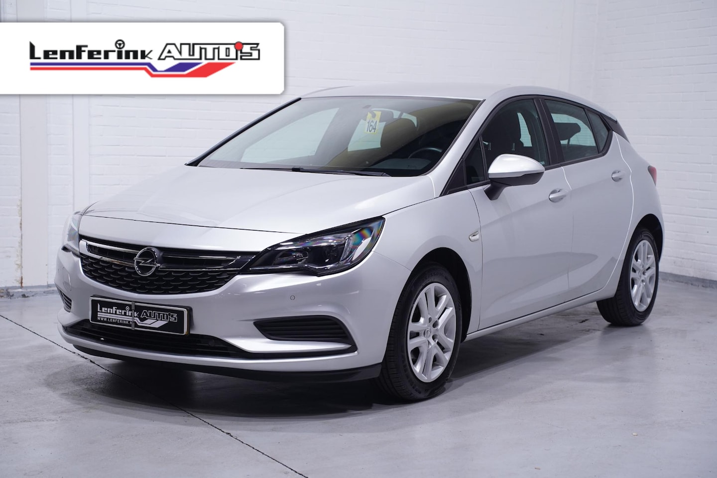 Opel Astra - 1.0 Edition Navi PDC v+a Cruise Apple Carplay/Android auto - AutoWereld.nl