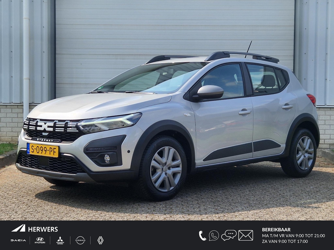 Dacia Sandero Stepway - 1.0 TCe 100 ECO-G Expression / 1e Eigenaar / Achteruitrijcamera / Sensoren Voor en Achter - AutoWereld.nl