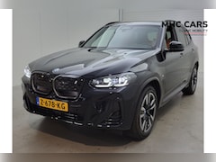 BMW iX3 - Executive 80 kWh | Verwacht | M-pakket | Pano | Leder |
