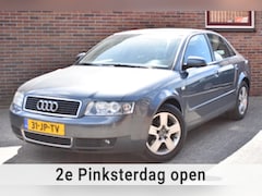 Audi A4 Limousine - 1.6 '02