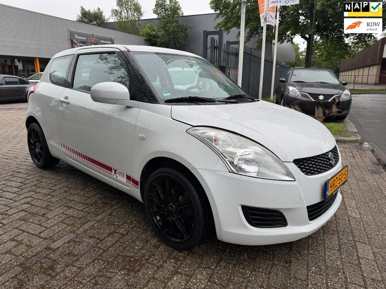 Suzuki Swift - 1.2 Sport-line 3 deurs, elec pakket, navi, multi-stuur,dealer onderhouden auto, nwe apk , - AutoWereld.nl