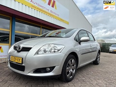 Toyota Auris - 1.6-16V Luna AIRCO