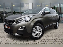 Peugeot 5008 - 1.2 PureTech Active 7p | DAB | Carplay | 17 Inch |