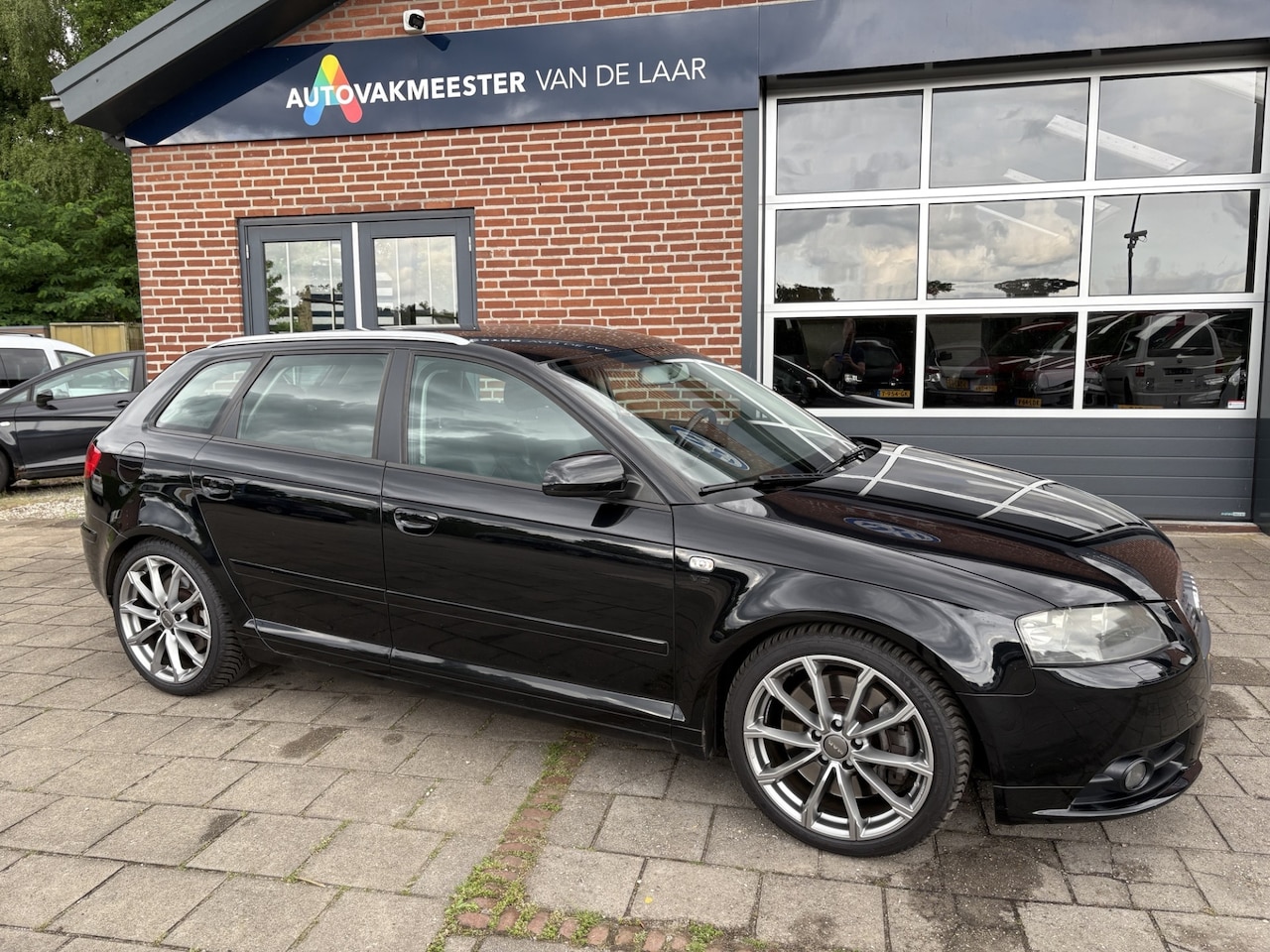 Audi A3 Sportback - 3.2 quattro Ambition Pro Line Sportback HANDGESCHAKELD! ( Leder, Complete historie, origin - AutoWereld.nl