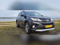 Toyota RAV4 - 2.0 Executive Business 4WD