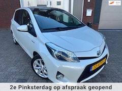Toyota Yaris - 1.5 Full Hybrid Dynamic / Pano / Leder / Camera / Navi / NAP