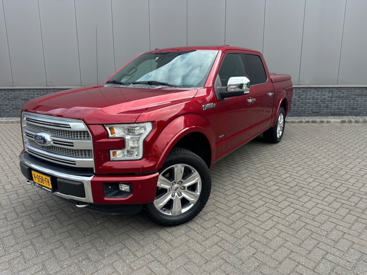 Ford F150 - 3.5 V6 Ecoboost SuperCab in nieuw staat - AutoWereld.nl