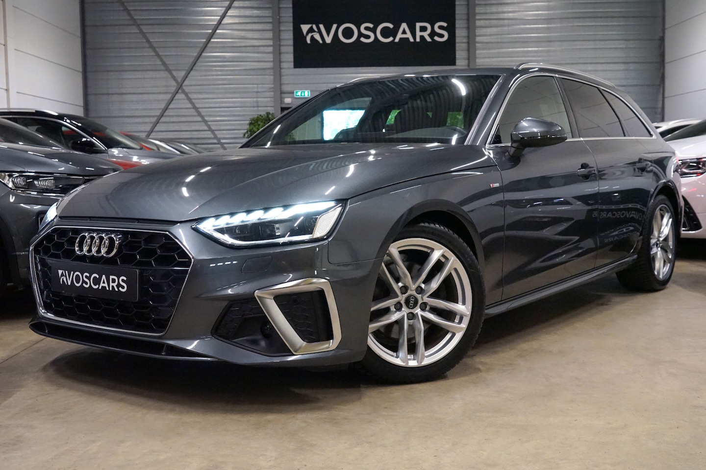 Audi A4 Avant - 40 TFSI S-Line * Trekhaak - Virtual - B&O - Sfeer - Matrix - ACC - Alcantara - Keyless * - AutoWereld.nl