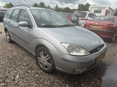 Ford Focus Wagon - 1.8-16V Trend
