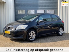 Toyota Auris - 1.4-16V Terra AIRCO / EL.RAMEN / APK / NAP