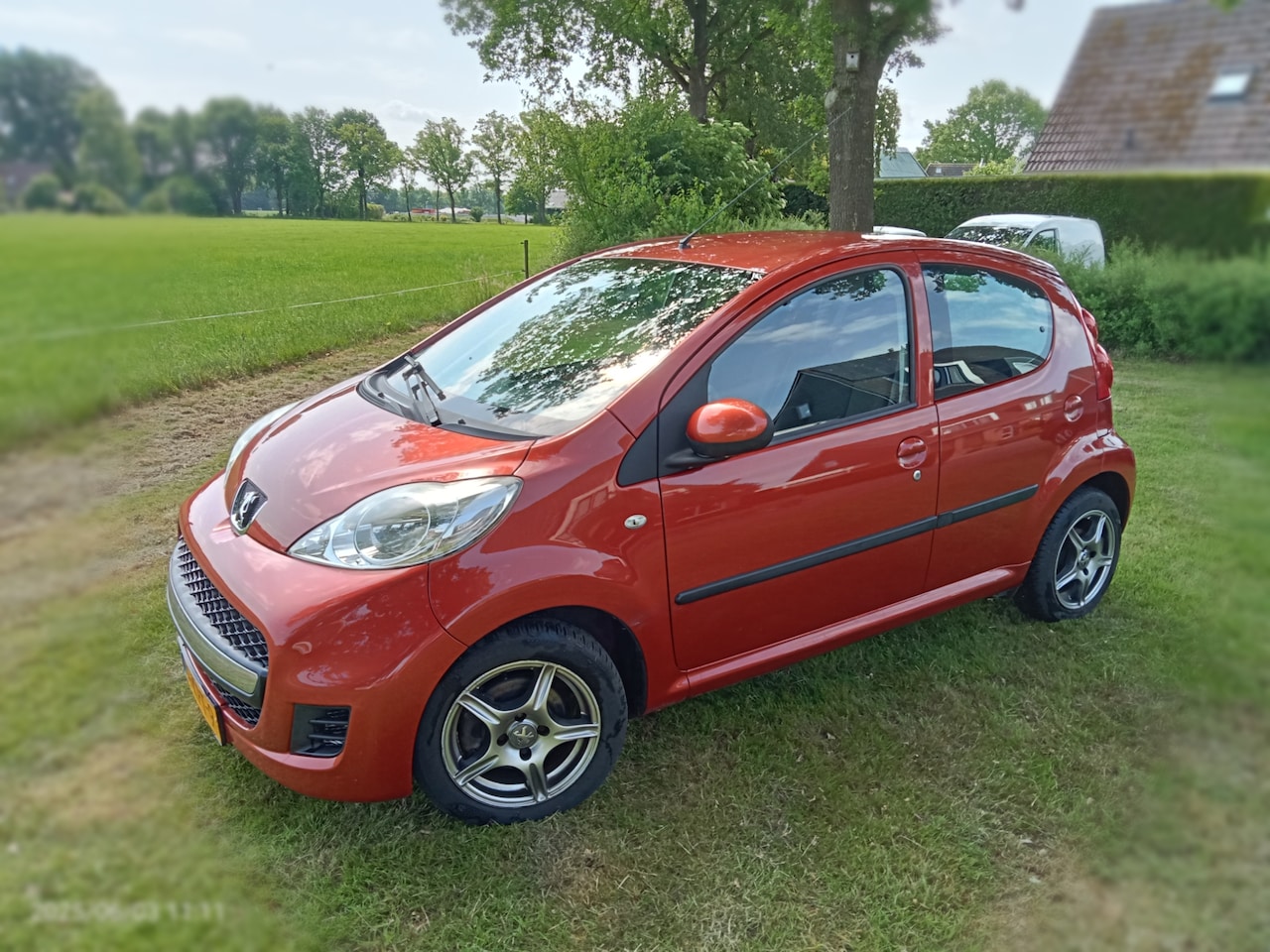 Peugeot 107 - 1.0-12V Sublime - AutoWereld.nl