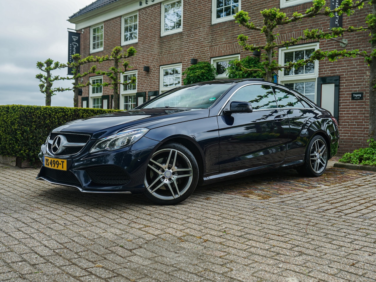 Mercedes-Benz E-klasse Coupé - 350 AMG Pakket Aut. l Pano l LED l Leder l Trekhaak - AutoWereld.nl