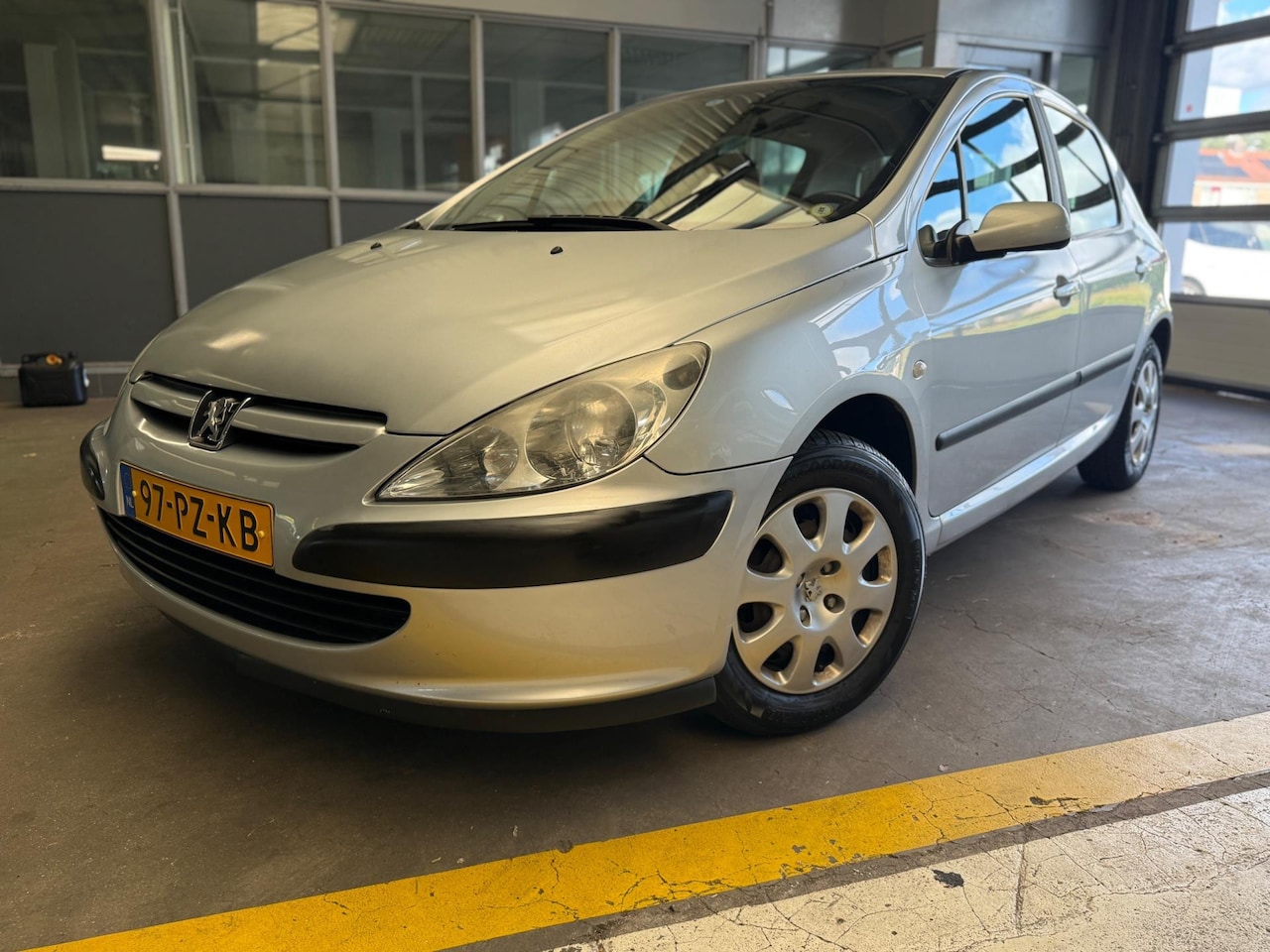 Peugeot 307 - 1.6-16V Navtech | Navi | Climate | Trekhaak | - AutoWereld.nl