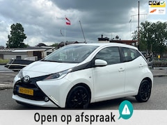 Toyota Aygo - 1.0 VVT- CRUISE CAMERA AIRCO NAP 5DRS