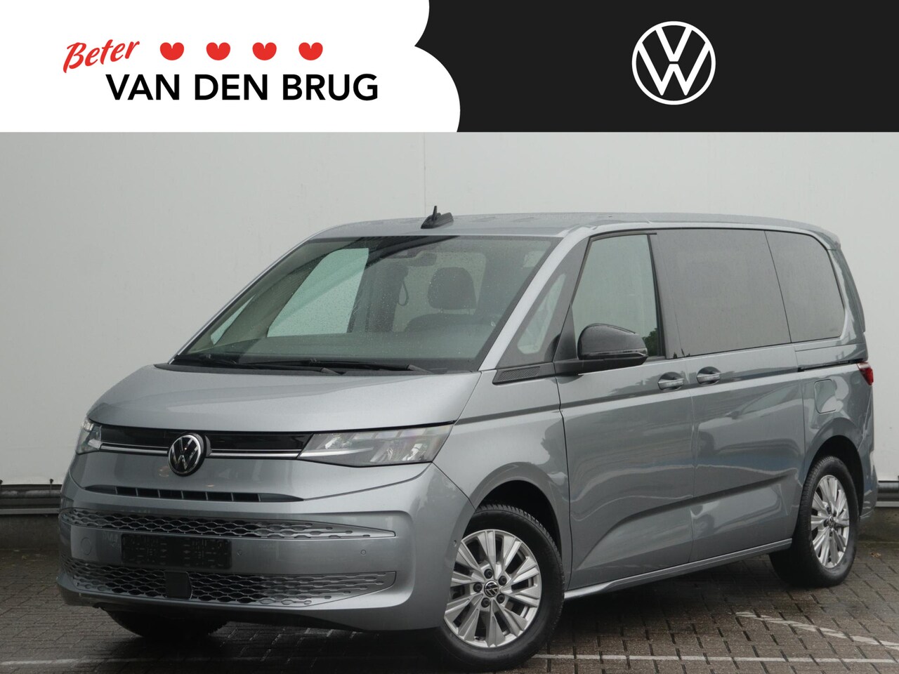 Volkswagen Multivan - 1.4 eHybrid L1H1 Life | Wegkl. Trekhaak | Stoelverwarming | Navigatie | LED | All season b - AutoWereld.nl