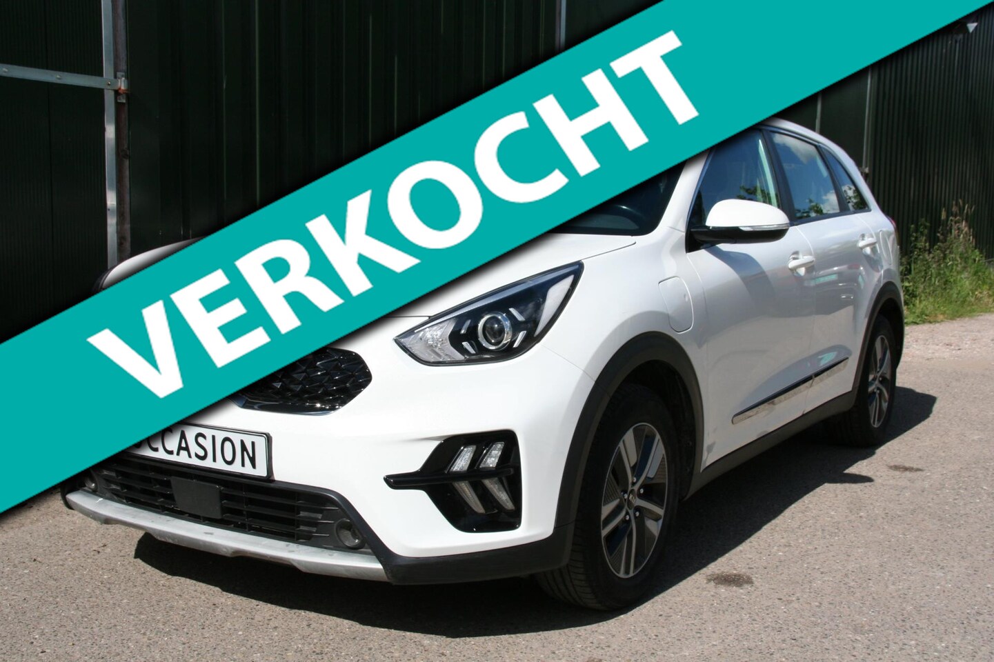 Kia Niro - 1.6 GDi PHEV DynamicLine 1.6 GDi PHEV DynamicLine, AIRCO, CAMERA, NAVIGATIE APP - AutoWereld.nl
