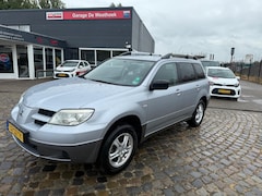 Mitsubishi Outlander Sport - 2.0 Invite+