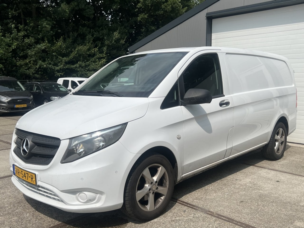 Mercedes-Benz Vito - 114 CDI Lang | Automaat | Clima | Camera - AutoWereld.nl