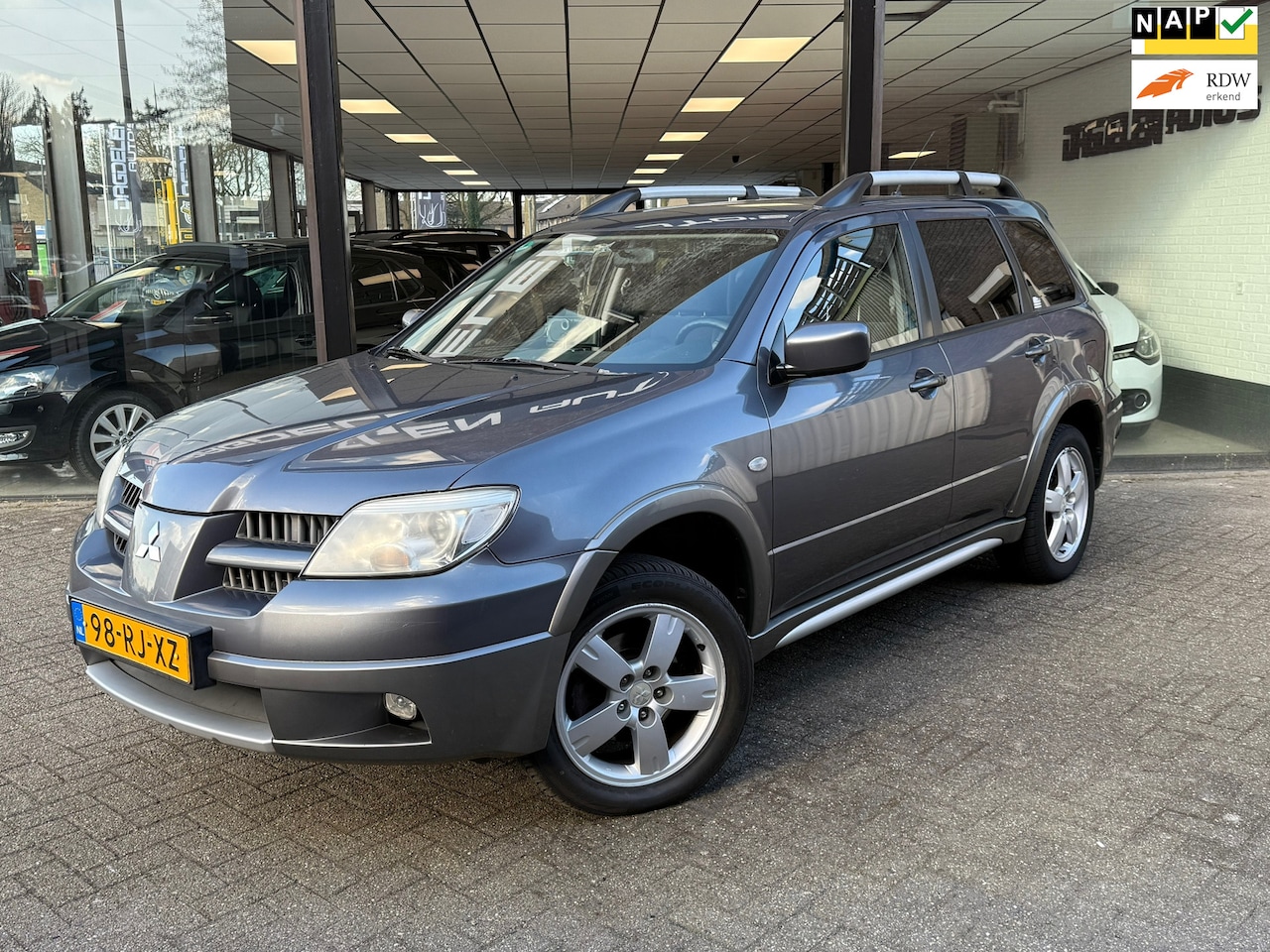 Mitsubishi Outlander - 2.4 4WD AUTOMAAT | AIRCO | LPG G3 | LMV | NAP - AutoWereld.nl